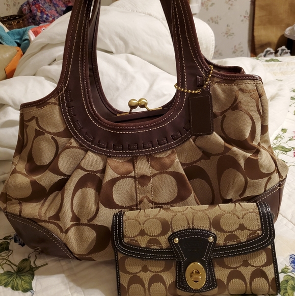 Coach bag with wallet